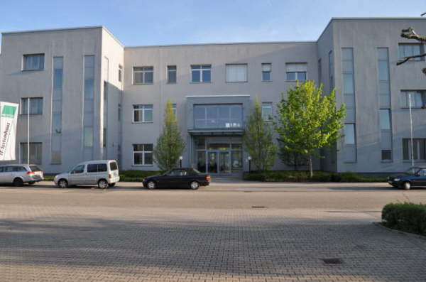 db_Bechtle-1-2010_4512